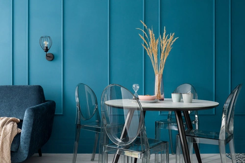 Krzesło do jadalni Viki Ghost inspirowane Victoria Ghost szare transparentne sztaplowane nowoczesne