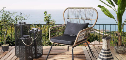 Krzesła rattanowe ogrodowe