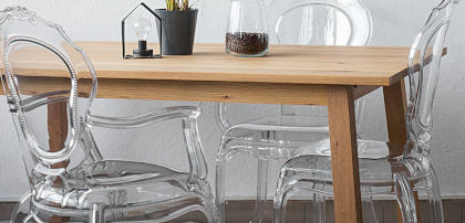 Krzesła ludwikowskie z podłokietnikami