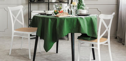 Krzesła rustykalne białe