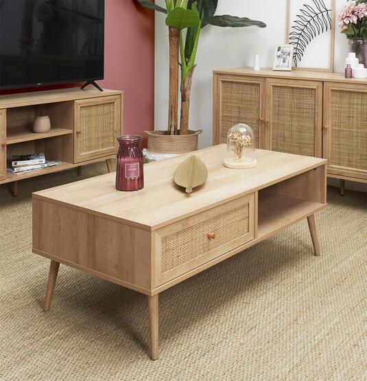 Salon w stylu boho – aranżacje i inspiracje 2022