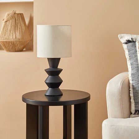 Lampka nocna Yulia 40 cm czarna z białym abażurem nowoczesna do sypialni Atmosphera