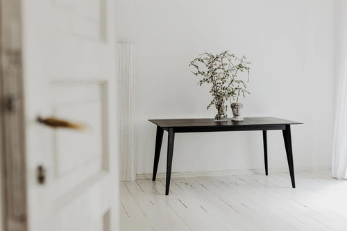 Stół rozkładany do jadalni BORD NORDIFRA czarny nowoczesny drewniany 160–220x90 cm