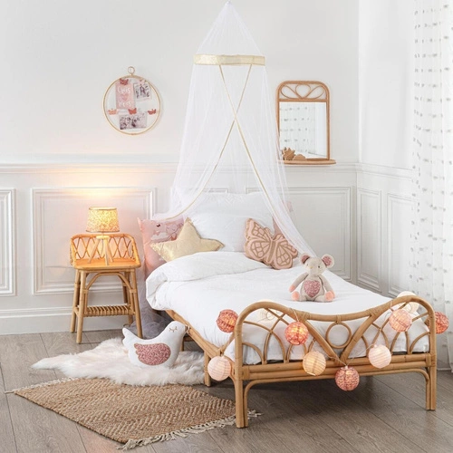 Szafka nocna boho z rattanu naturalnego 37 cm od Atmosphera z 2 półkami i eleganckim wykończeniem