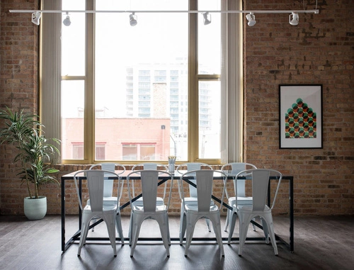 Krzesło metalowe Paris białe inspirowane Tolix do jadalni i kuchni nowoczesne D2.DESIGN