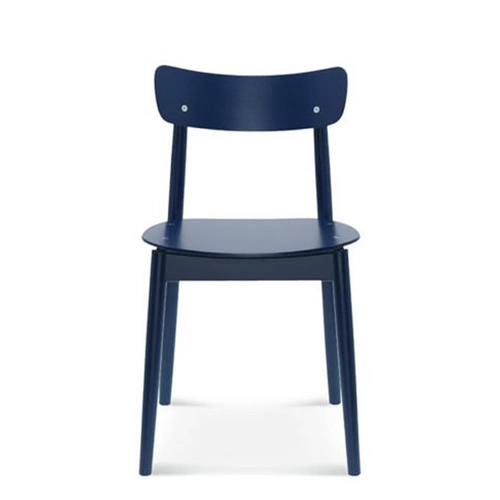 Krzesło drewniane Fameg Nopp personalizowane do jadalni i salonu skandynawskie retro