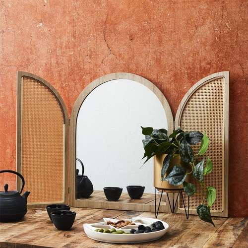 Lustro wiszące Bali otwierane boho w drewnianej ramie do przedpokoju i sypialni Intesi