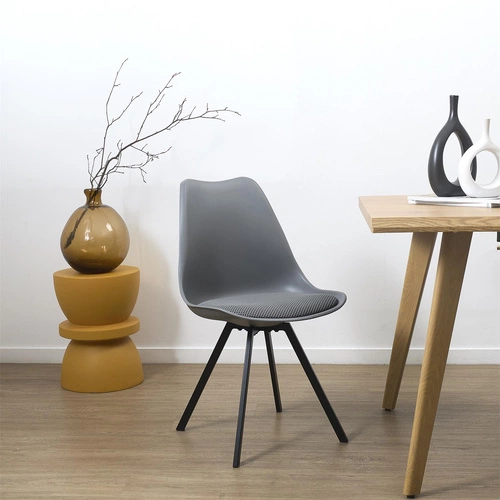 Krzesło tapicerowane Atom Intesi szare do jadalni i salonu nowoczesne na metalowych nogach