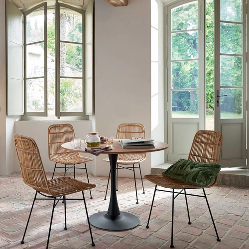 Krzesło Kubu boho rattanowe na metalowych nogach do jadalni i salonu Atmosphera naturalne