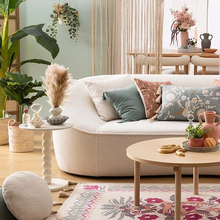 Stolik kawowy okrągły Alix kremowy 38cm drewniany retro do salonu i sypialni Atmosphera