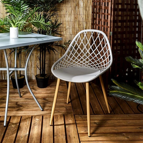 Krzesło do jadalni Malaga Intesi szare z tworzywa imitującego plecionkę, łatwe czyszczenie