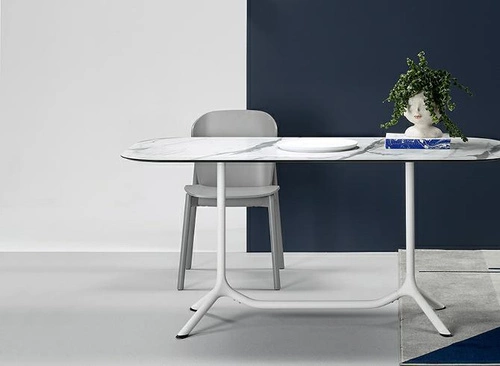 Krzesło drewniane Finn SCAB Design szare nowoczesne do jadalni sztaplowane