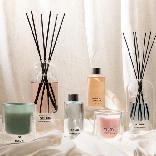 Świeca zapachowa Ilan Atmosphera aksamitny czerwony słoik 130 g dekoracyjna