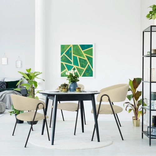 Krzesło tapicerowane Larisa beżowe do jadalni i kuchni loftowe z podłokietnikami Intesi