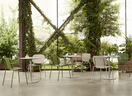 Krzesło metalowe Si-Si SCAB Design szare nowoczesne do ogrodu tarasu i restauracji sztaplowane