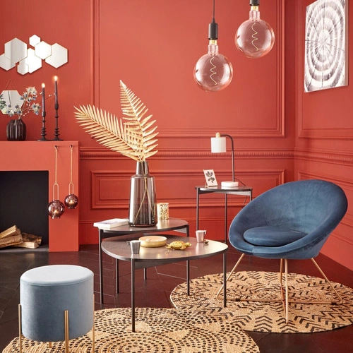 Pufa Living Velvet Atmosphera czarna welurowa na złotych nogach okrągła do salonu glamour