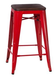 Hoker Paris Wood 65 cm industrialny czerwony metalowy z drewnianym siedziskiem do wyspy kuchennej