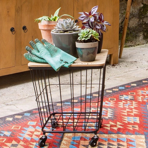 Jordi metalowy stolik na kółkach z półką do salonu, industrialny pomocnik Atmosphera