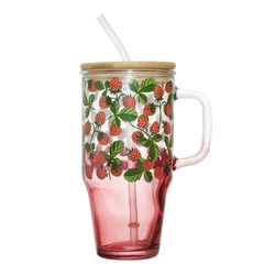 Kubek z pokrywką i słomką Soleo 650ml     poziomki